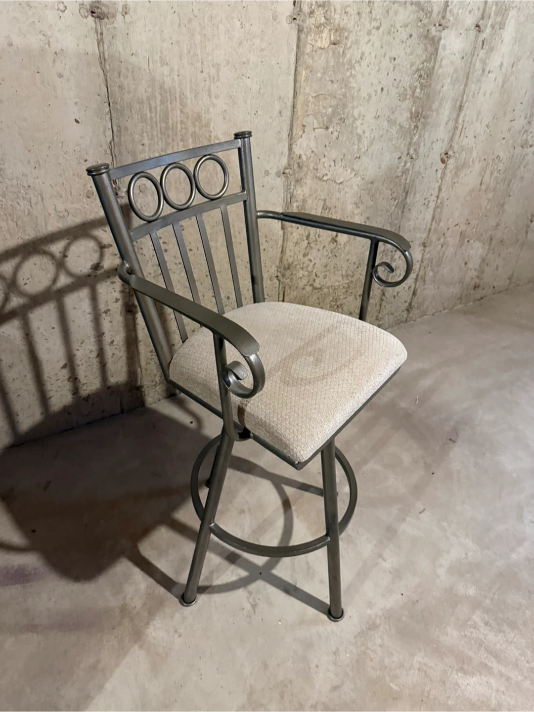 Swivel Bar Stools with Padded Seat
