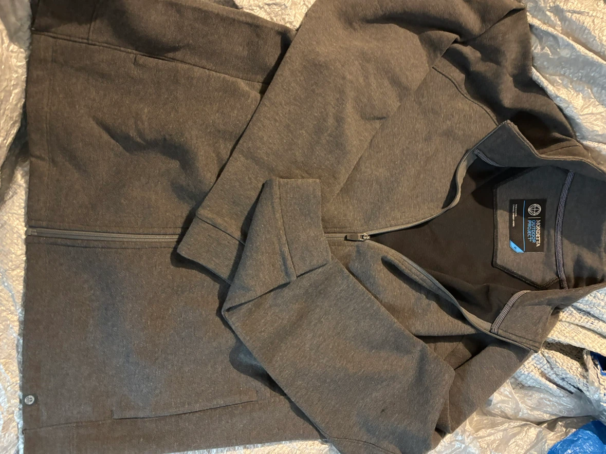 NWOT Mondetta Outdoor Project Grey Full Zip Jacket XL