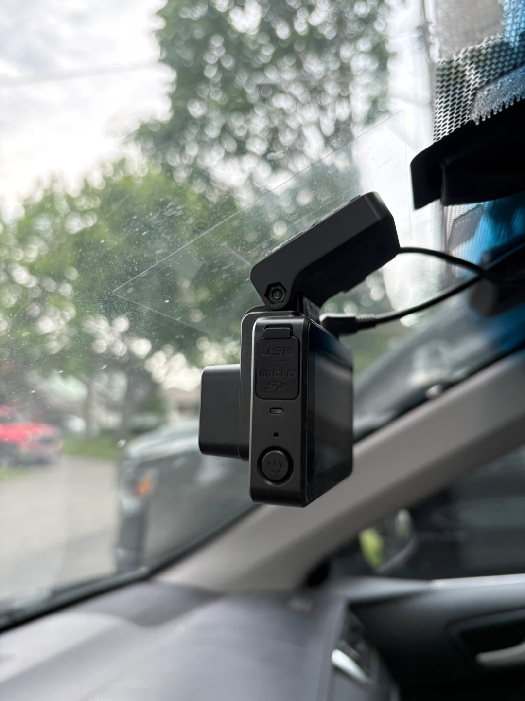 Kingslim 4K Dash Cam (INCLUDES BACK CAMERA) - photo 2
