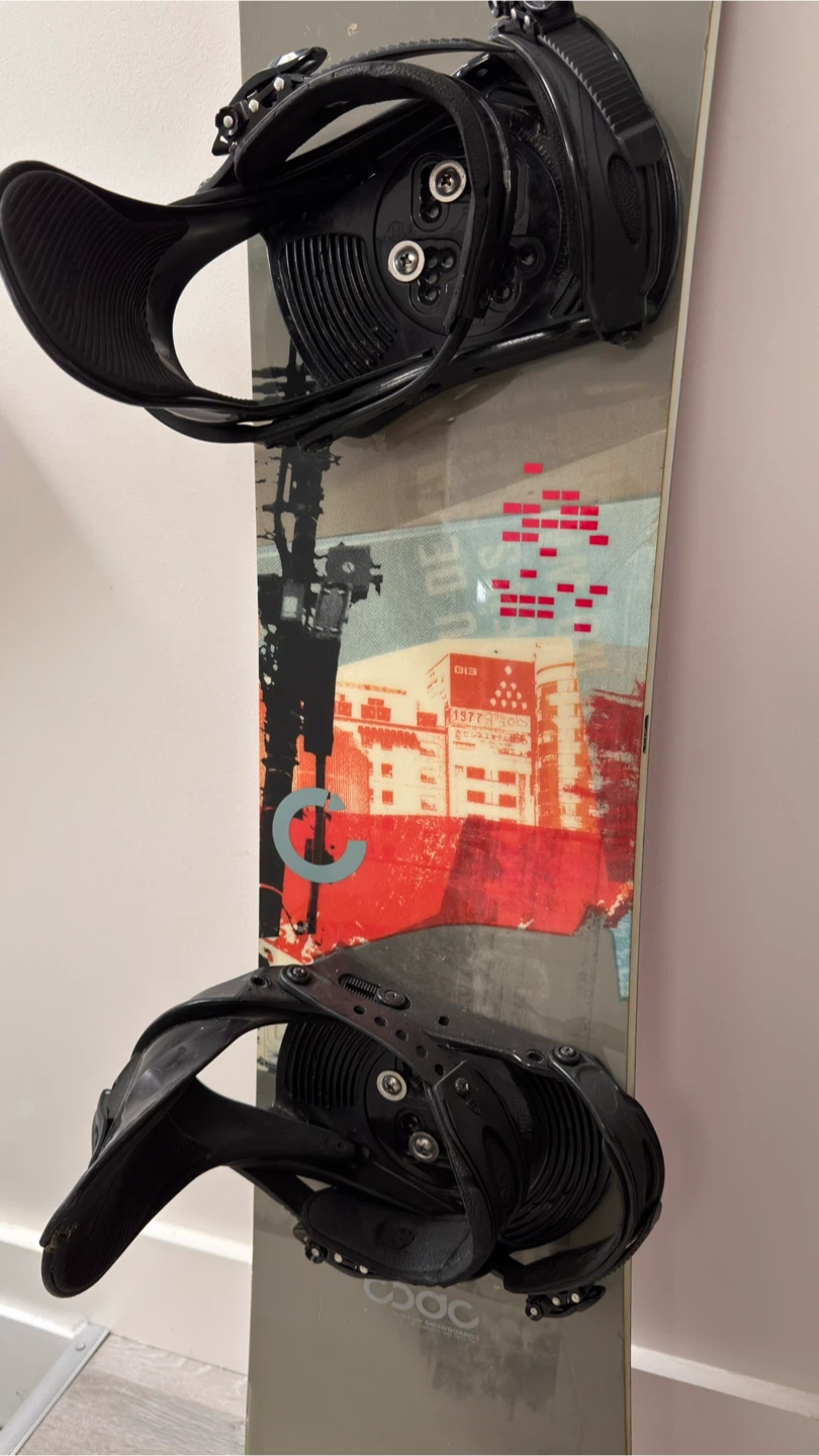 Burton Snowboard and Bindings - 152cm - photo 3