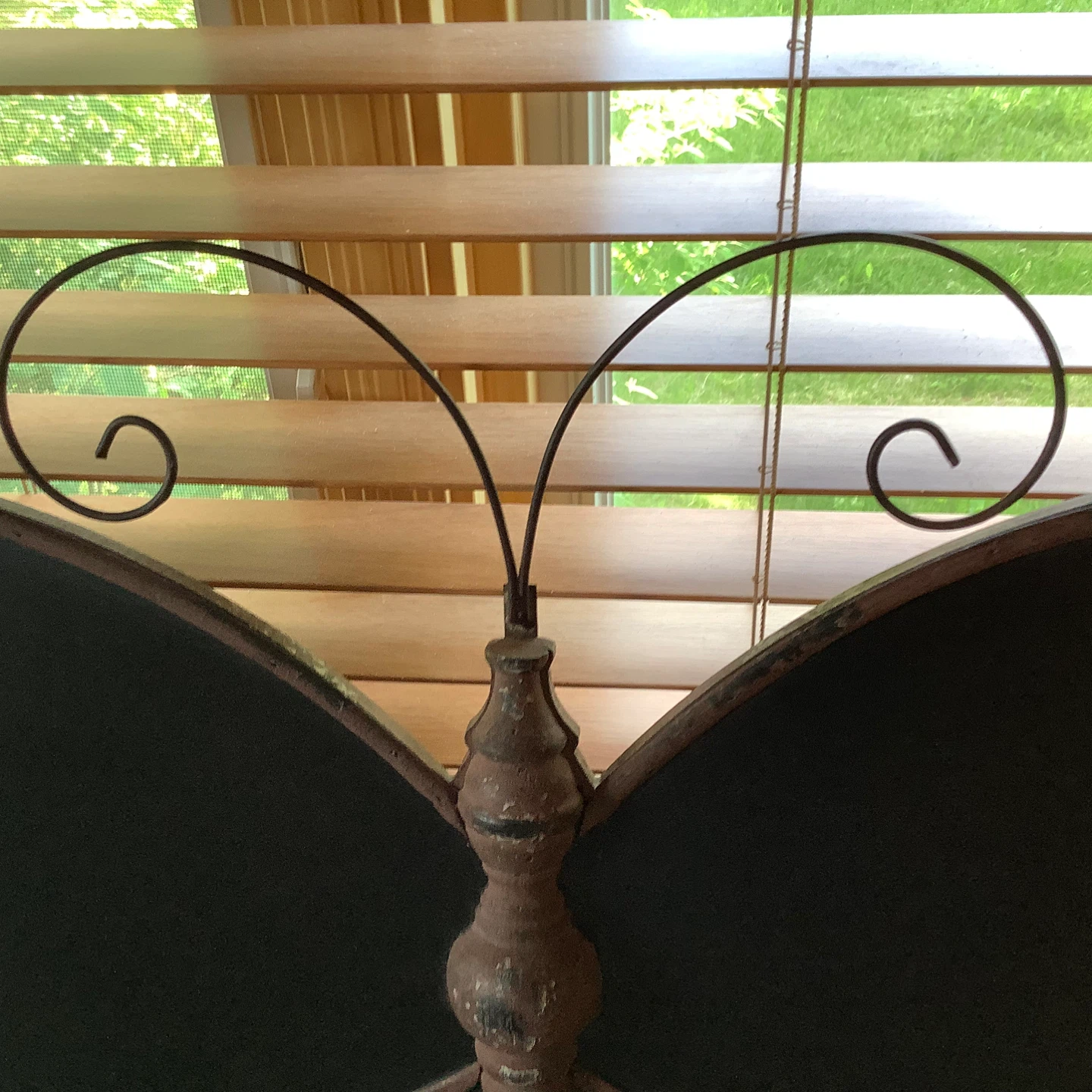 Vt Style Distressed Butterfly Wall Decor w Chalkboard Wings 🐞 - photo 4