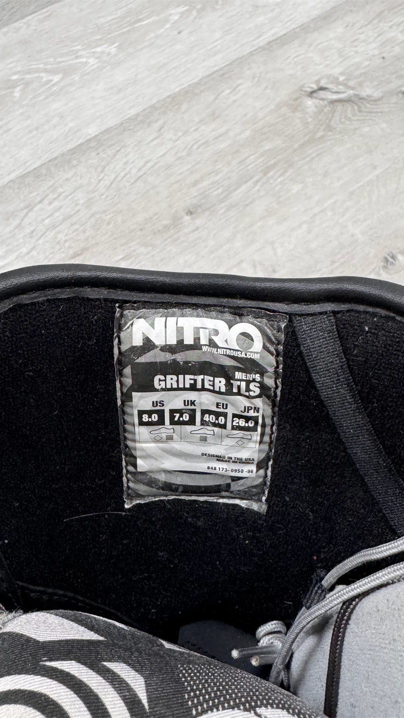 Nitro Grifter TLS Snowboard Boots - Size 8 - photo 2