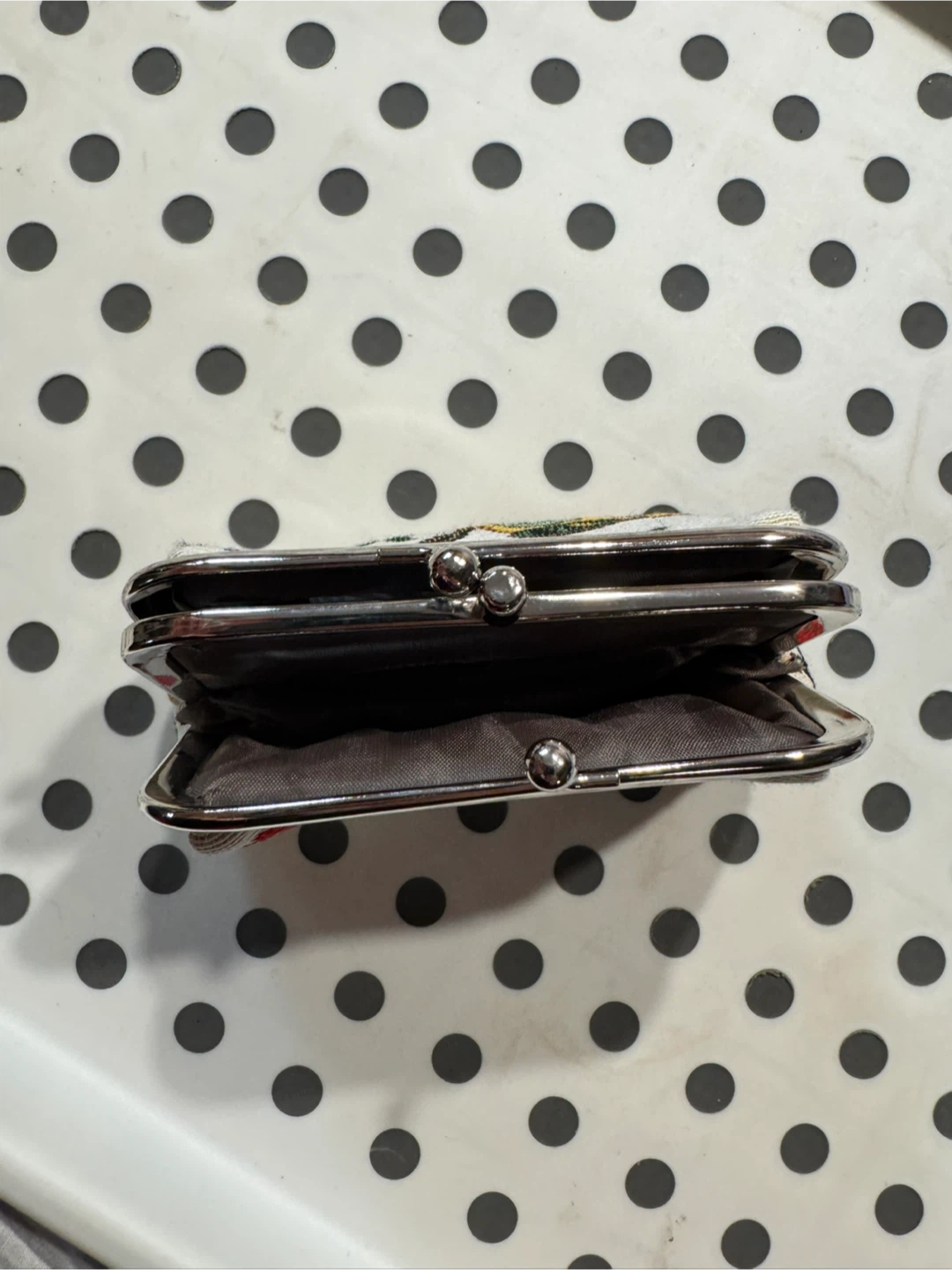 Coin purse with owl and leaf design - photo 5