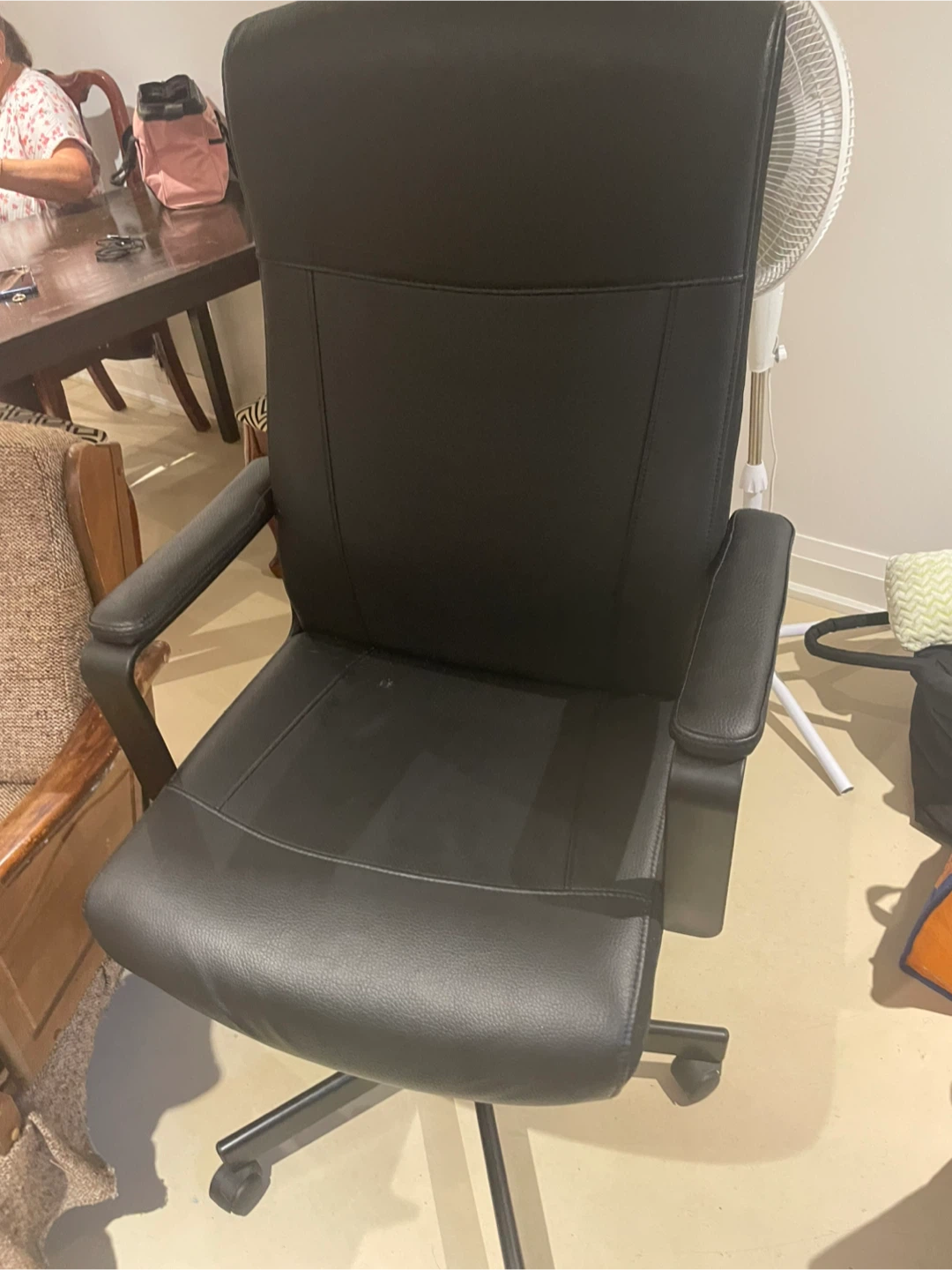 Black Faux Leather Office Chair - photo 2
