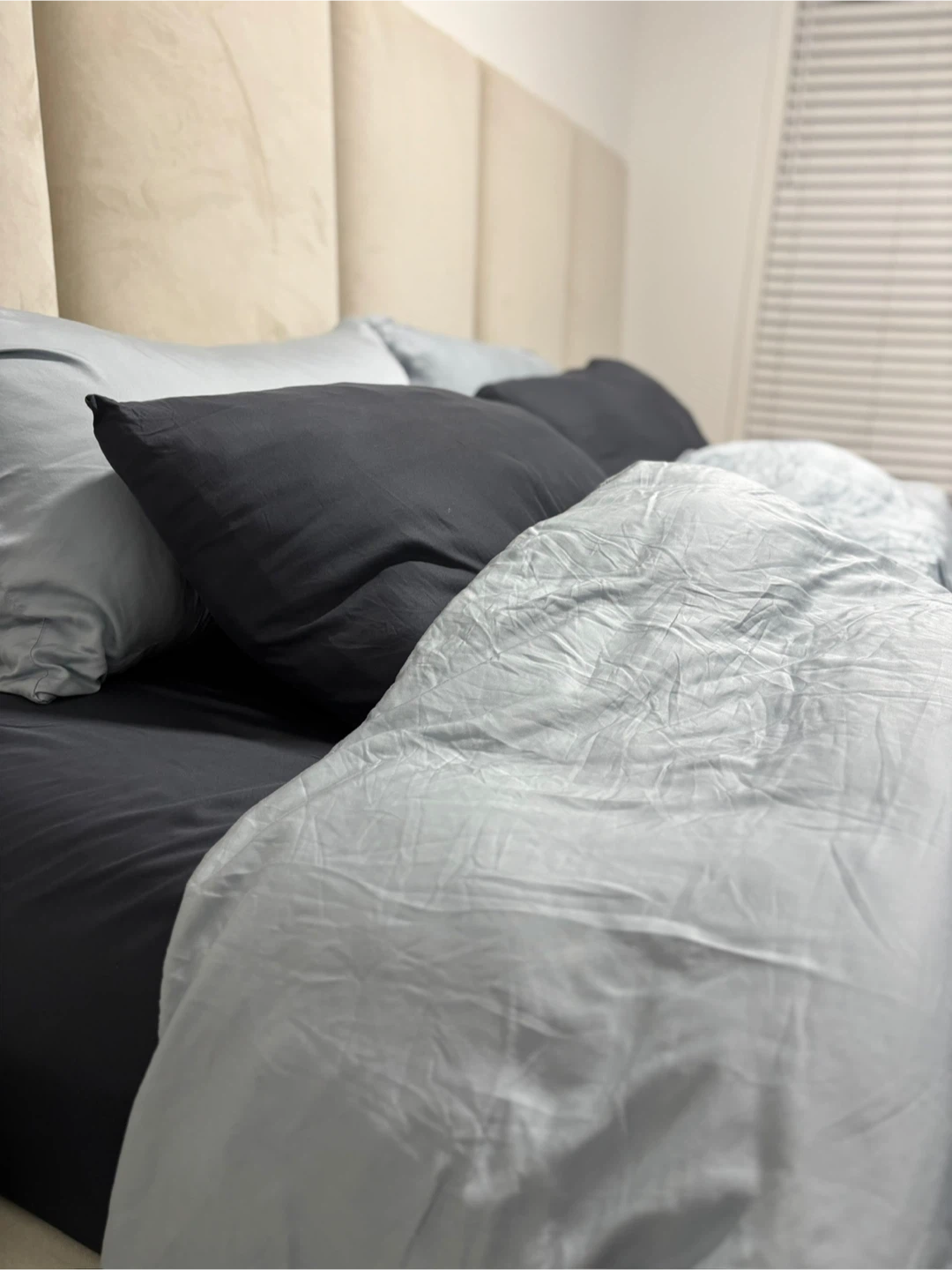 SELLING QUEEN SIZED BED - photo 3