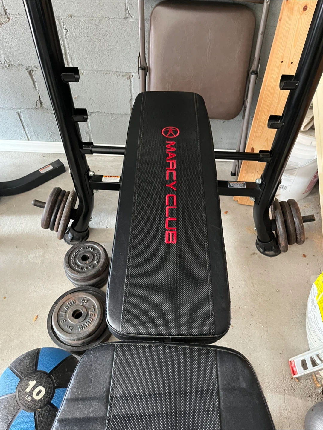 Marcy Club Weight Bench with 250 lbs of weights