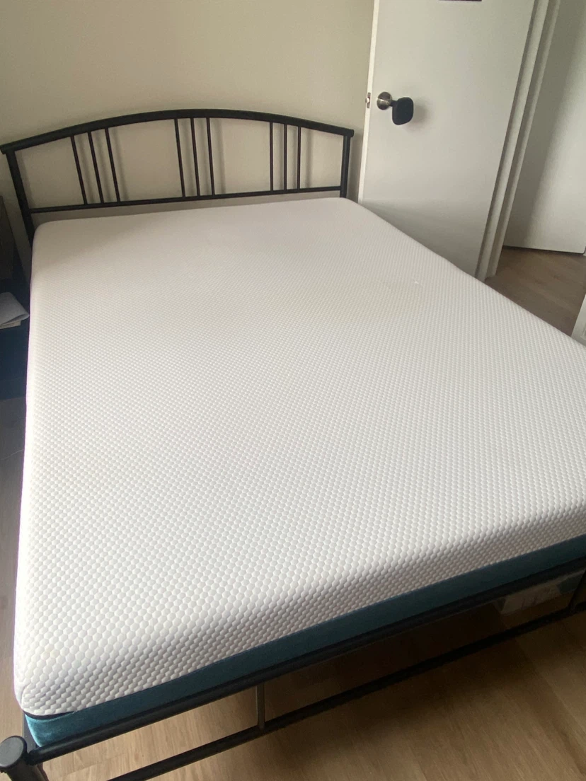 Molblly 8" Memory Foam Mattress - Full Size