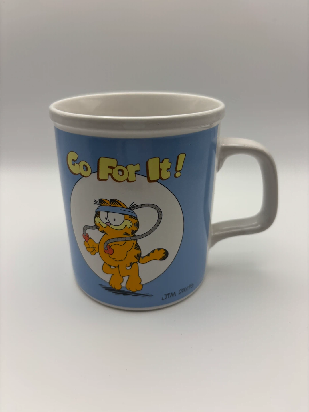 Garfield "Go For It!" Ceramic Mug 1978