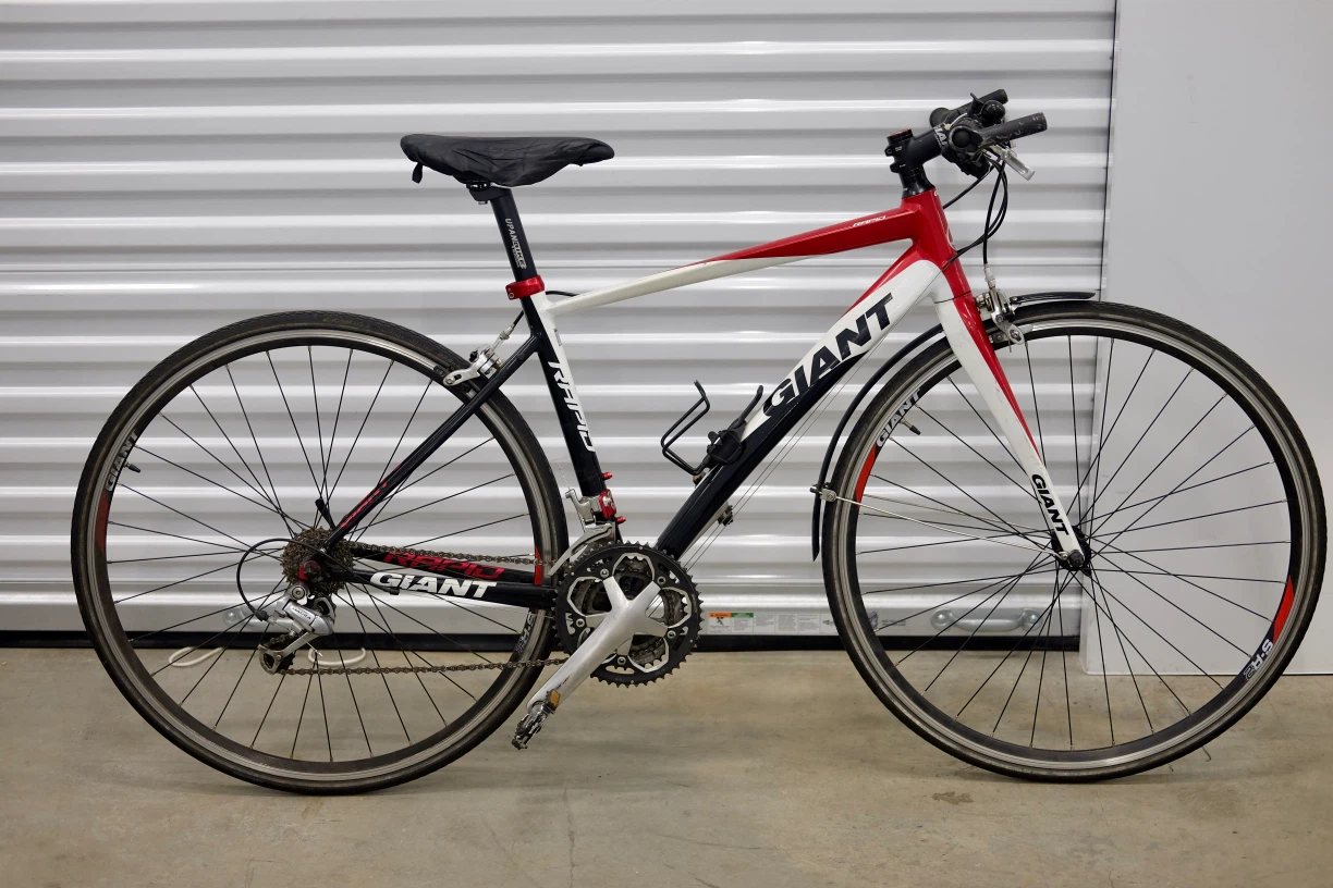 Giant Rapid 2 Hybrid Bike - Red/White/Black - photo 2