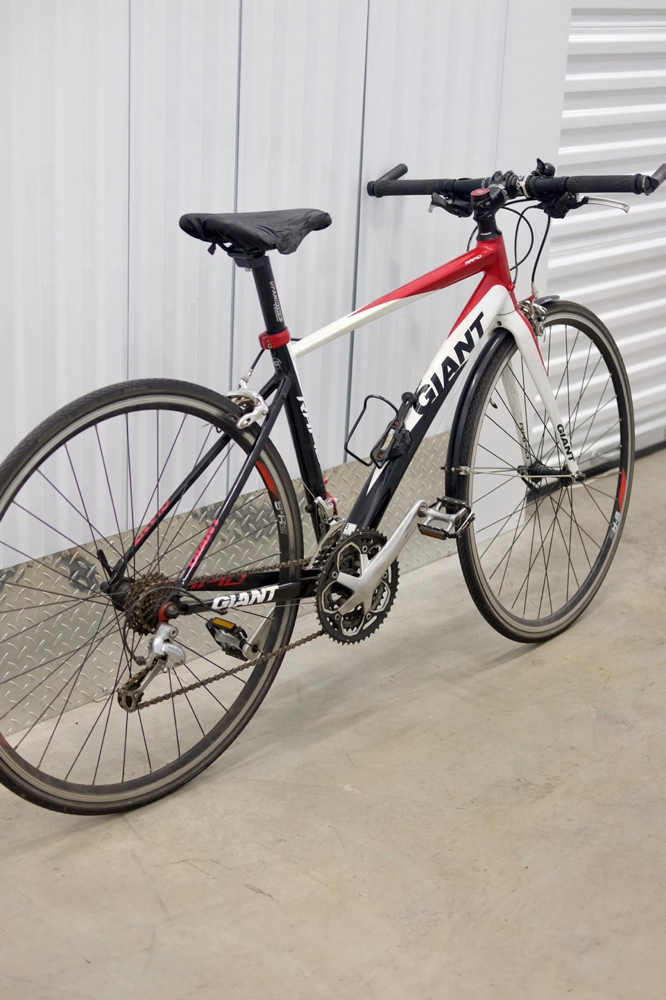 Giant Rapid 2 Hybrid Bike - Red/White/Black - photo 5