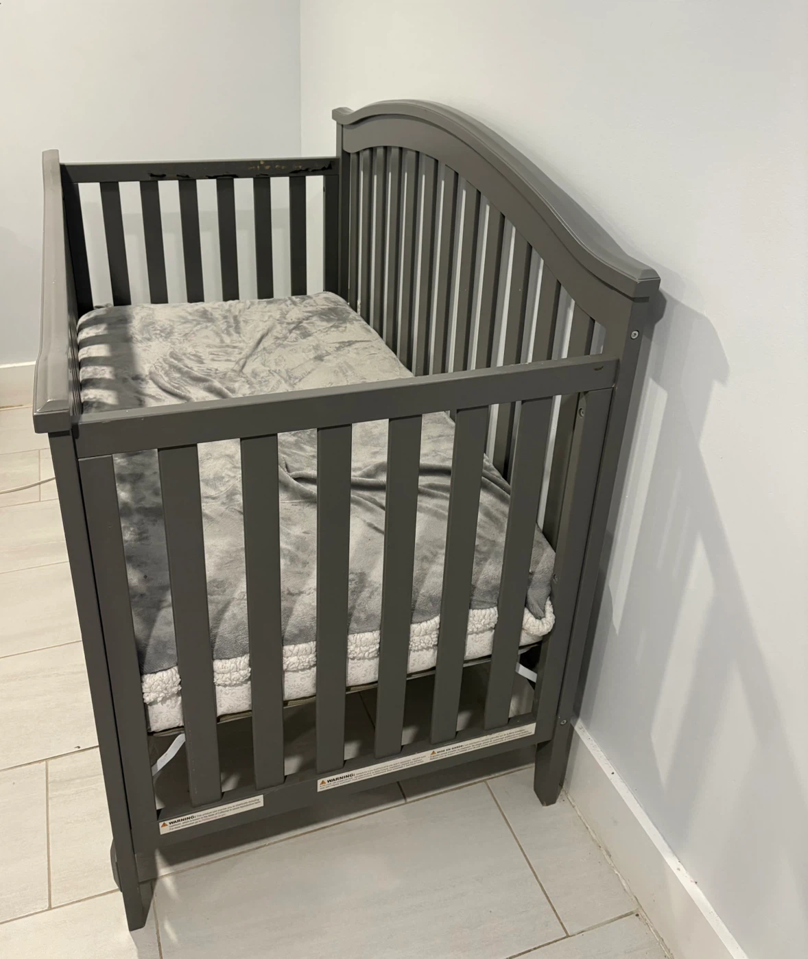 Grey Baby Crib - photo 2