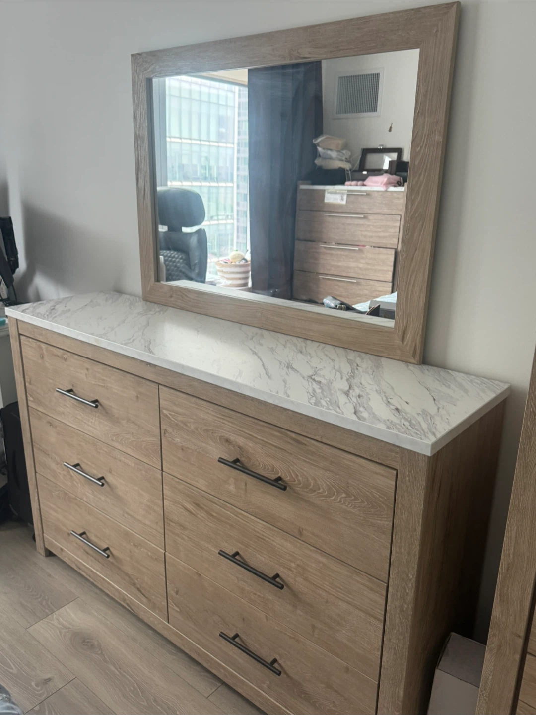 Bedroom set: Dresser with mirror, tall 4 drawer and side table