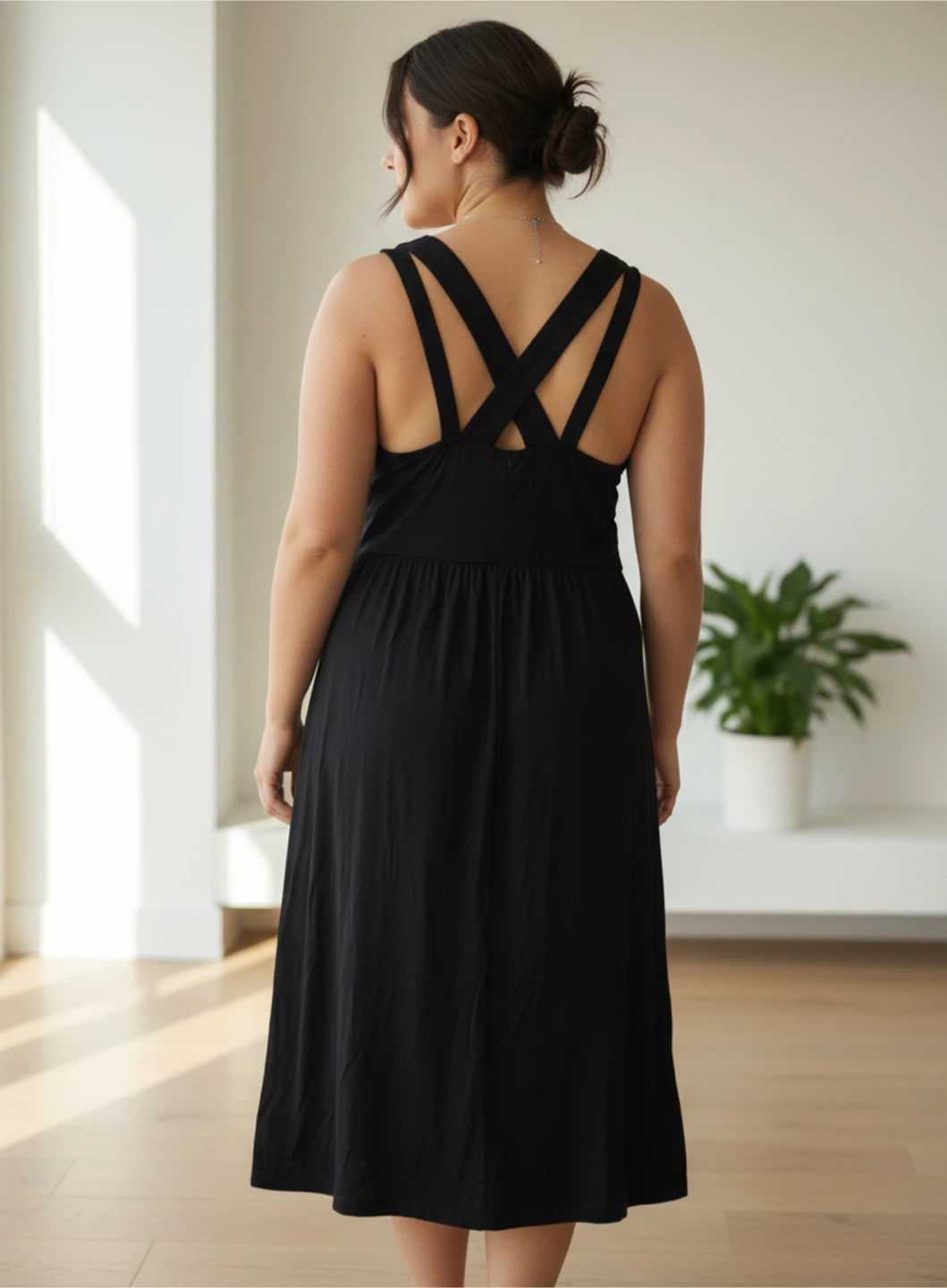 Bloomchic Black Criss-Cross Strap Dress - US 14