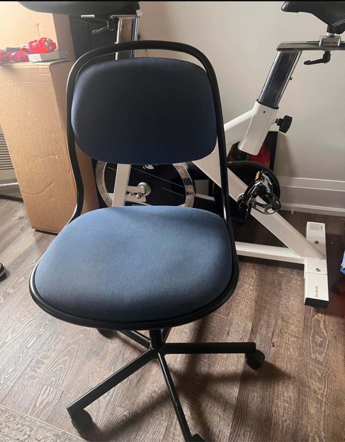 Blue task chair