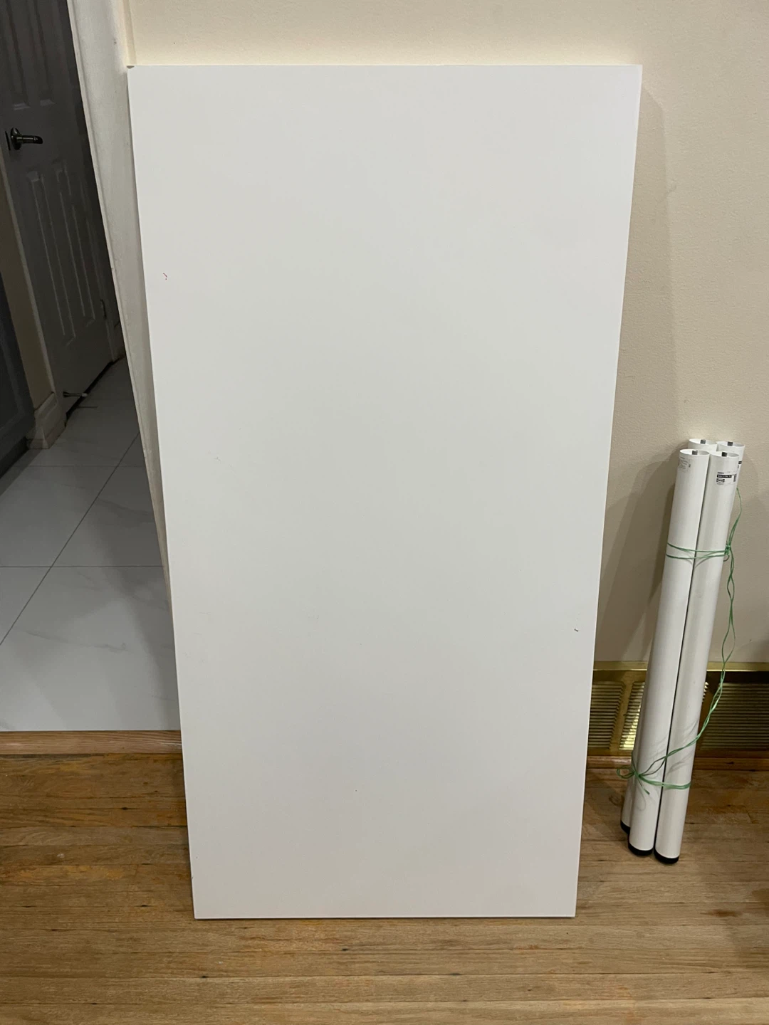 Ikea table / desk - photo 4