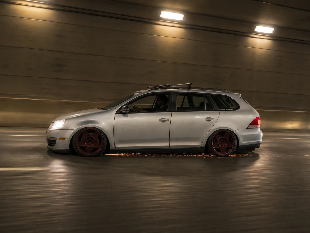 2009 Volkswagen Jetta SportsWagen slammed on 3DSM