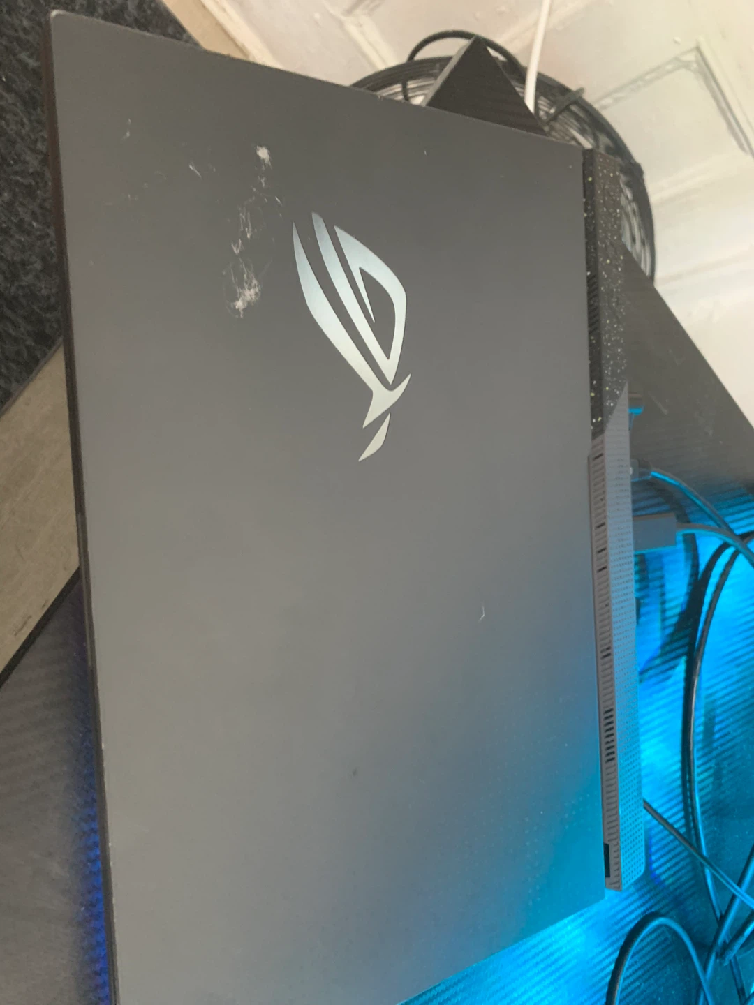 ASUS ROG R7 3060 Laptop - photo 3