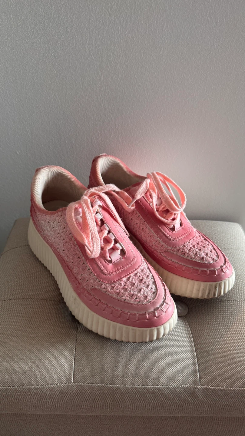 Pink Athletic Shoes - US 7