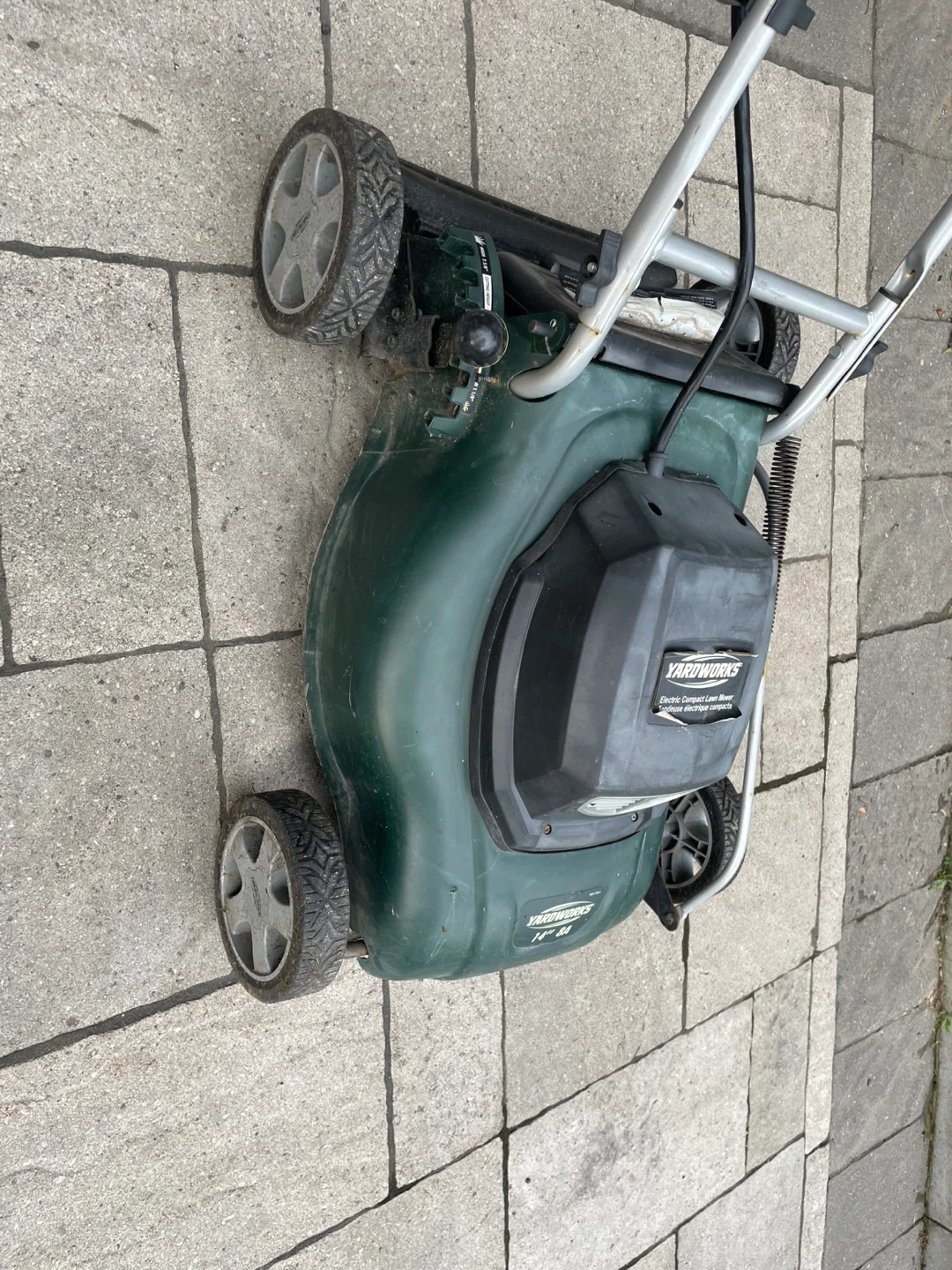 Electric lawnmower, delivery - photo 5