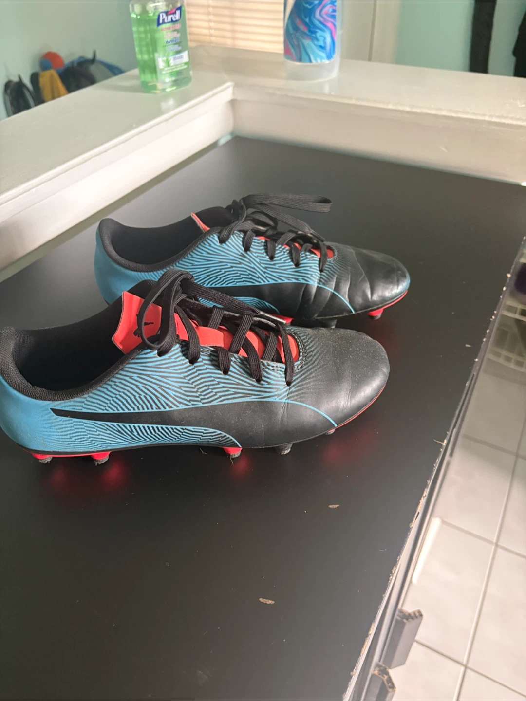 Puma Soccer Cleats Size 5