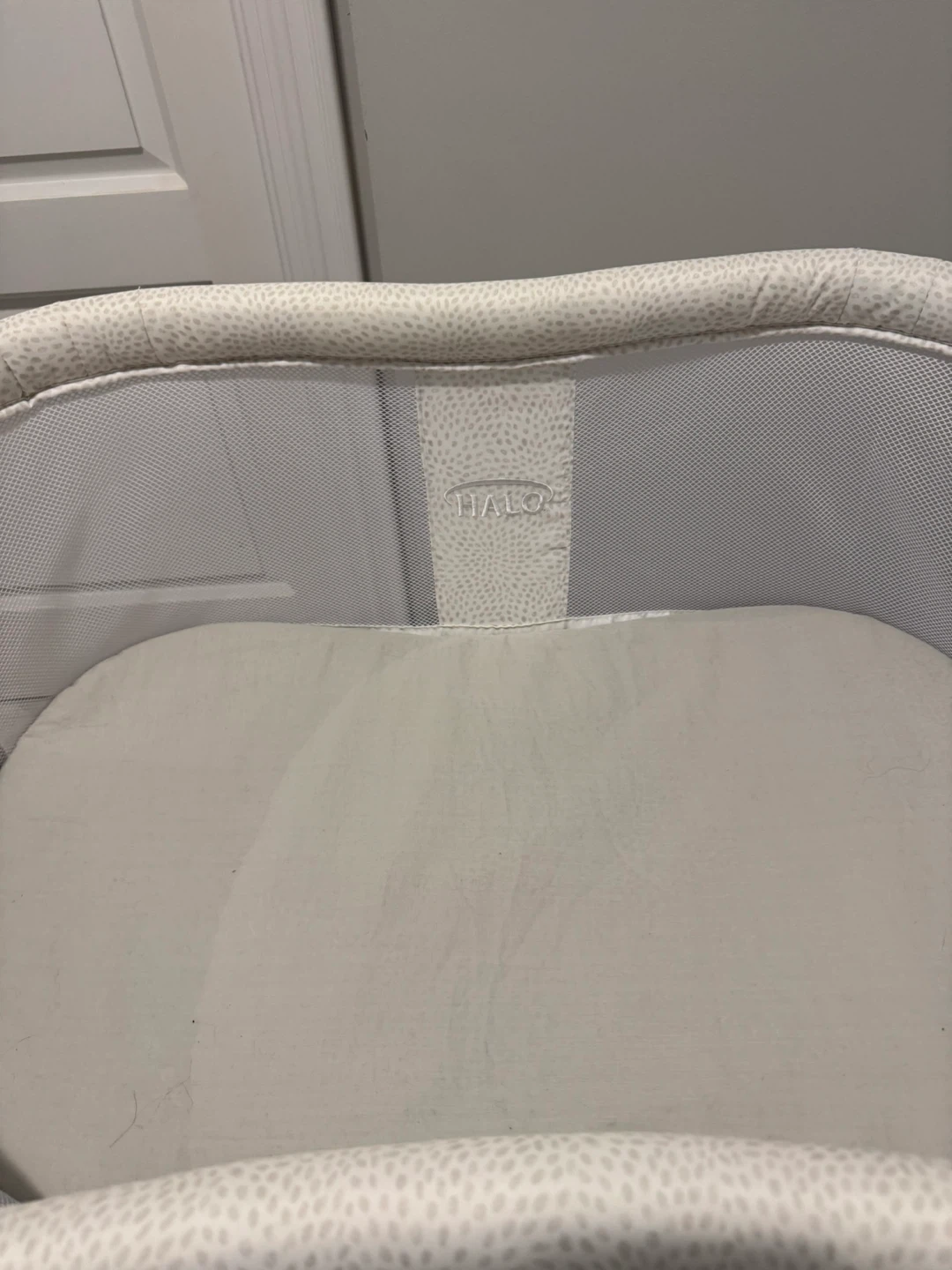 Halo Bassinest Swivel Sleeper - photo 5