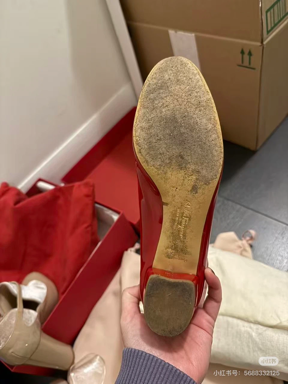Salvatore Ferragamo Red Patent Leather Pumps size 7 - photo 3