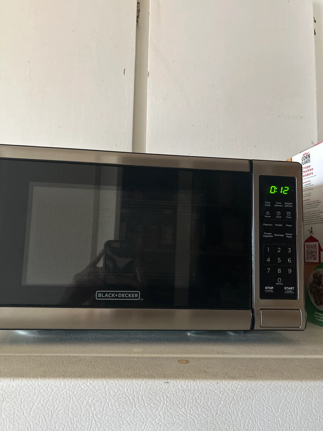 Black+Decker Stainless Steel Microwave Oven