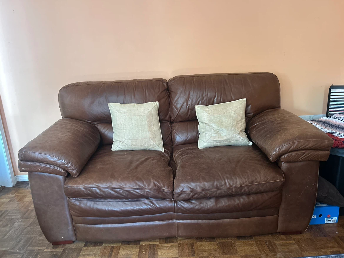 Brown Leather Reclining Sofa - photo 5