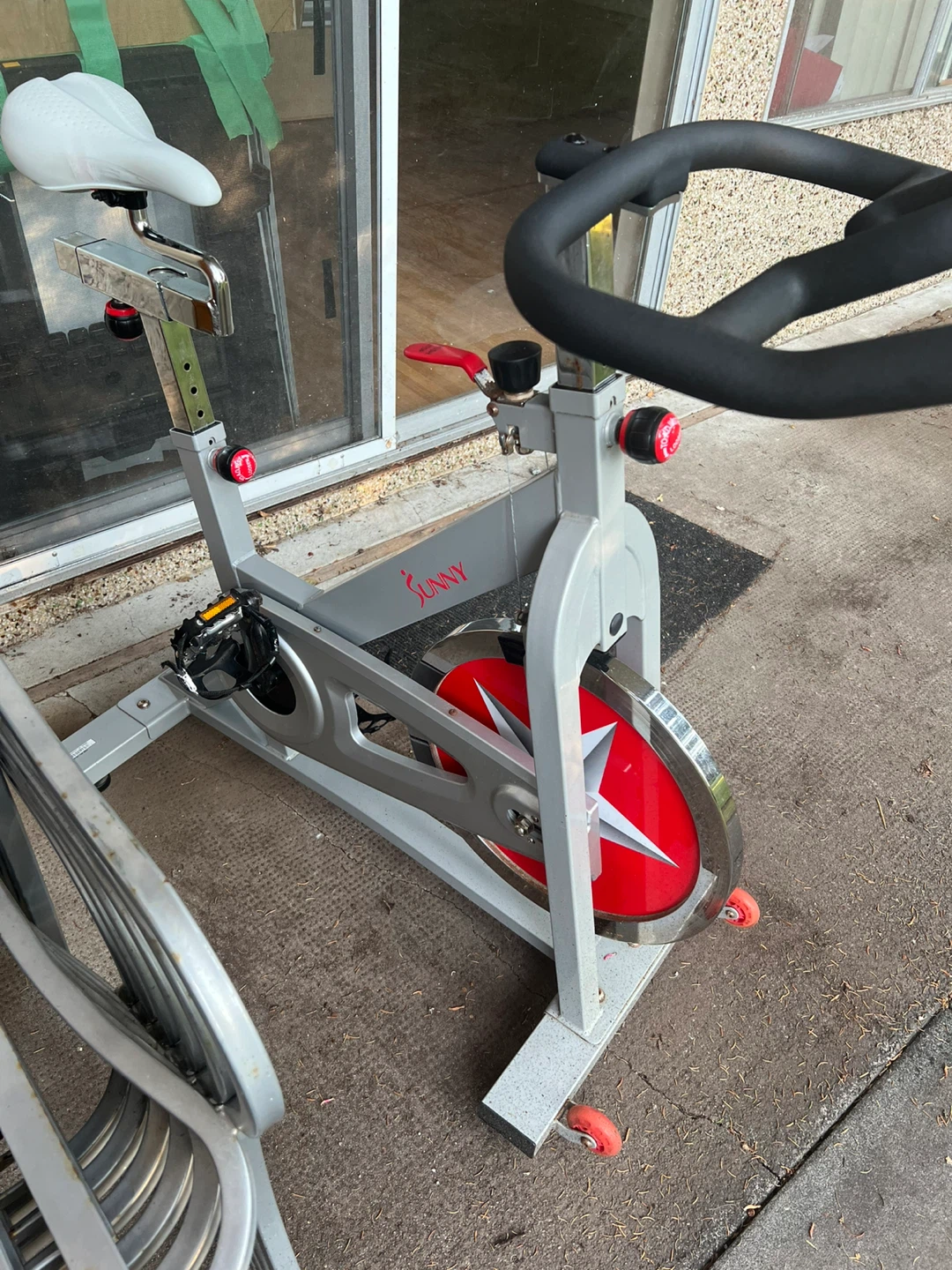 Sunny Health and Fitness Spin Bike - photo 2