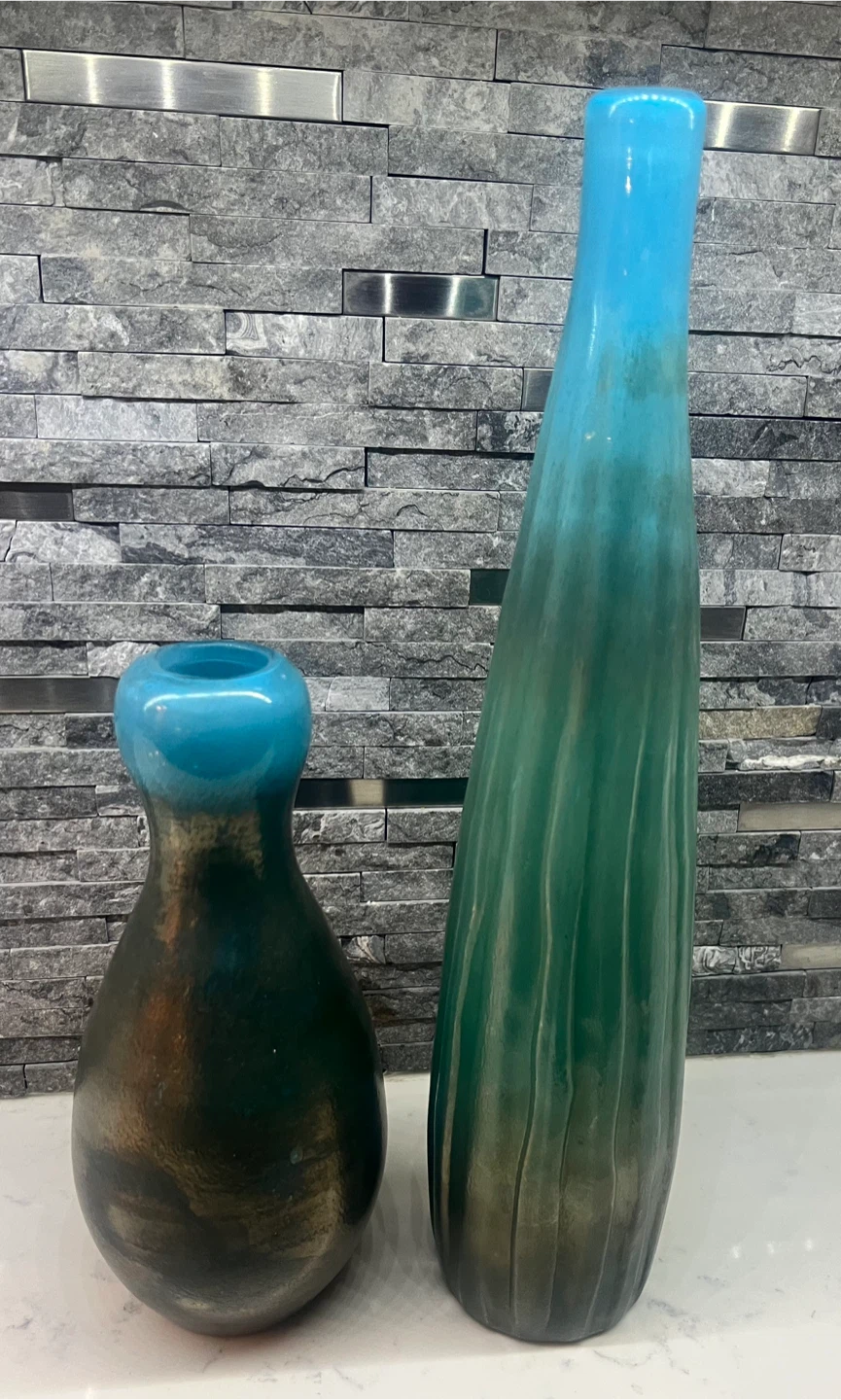 Two Decorative Vases Set - photo 2