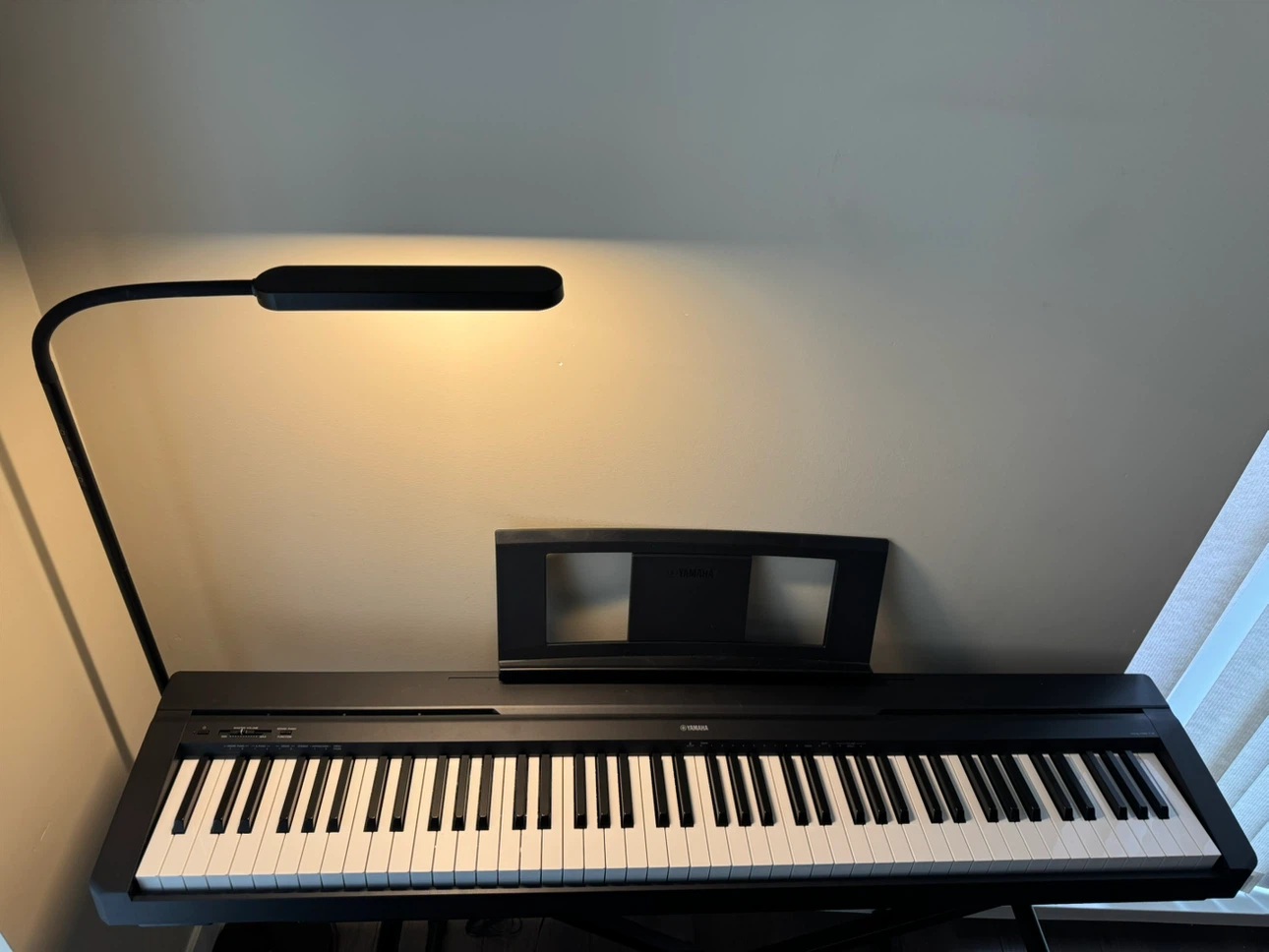 Modern LED Floor Lamp with Remote Control - photo 4