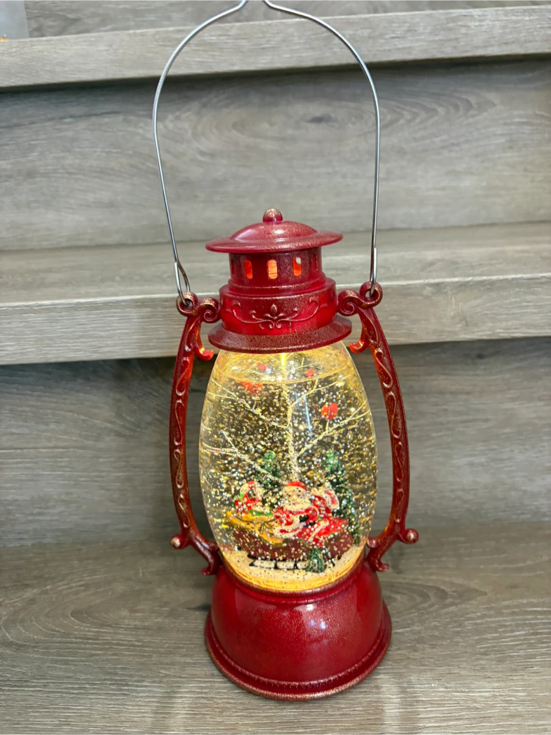 Snow globe Christmas Lantern with Santa Scene - photo 3