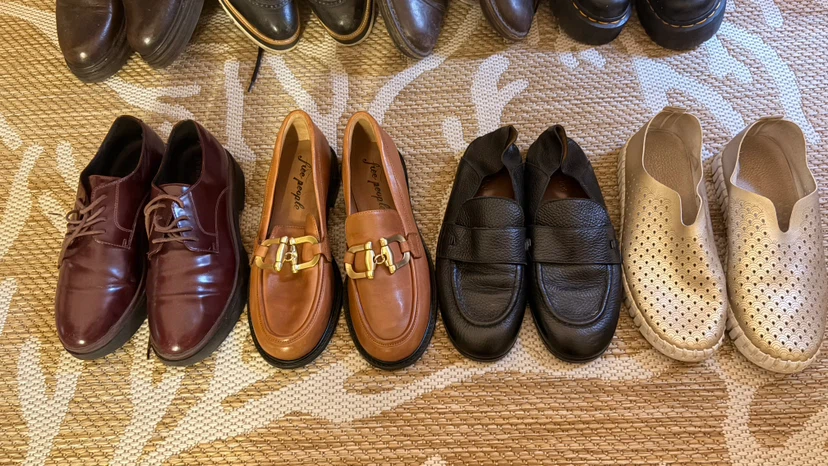 Shoes and sandals. - photo 5