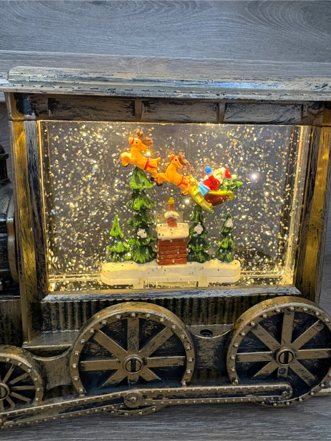Snow globe Light-Up Santa's Train - photo 5