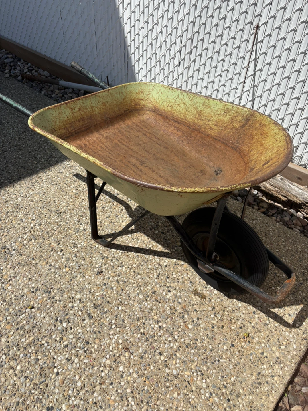 Used Green Metal Wheelbarrow - photo 2