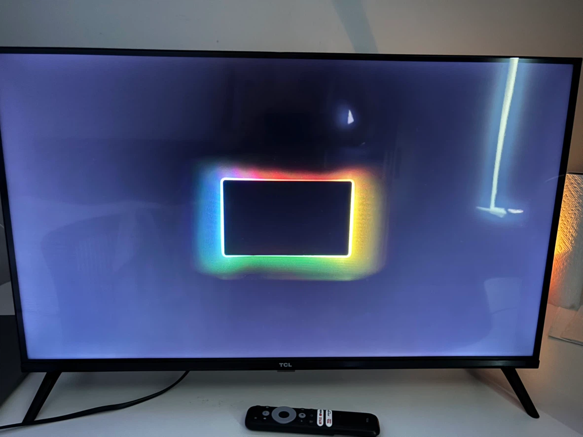 TCL 32" Smart TV