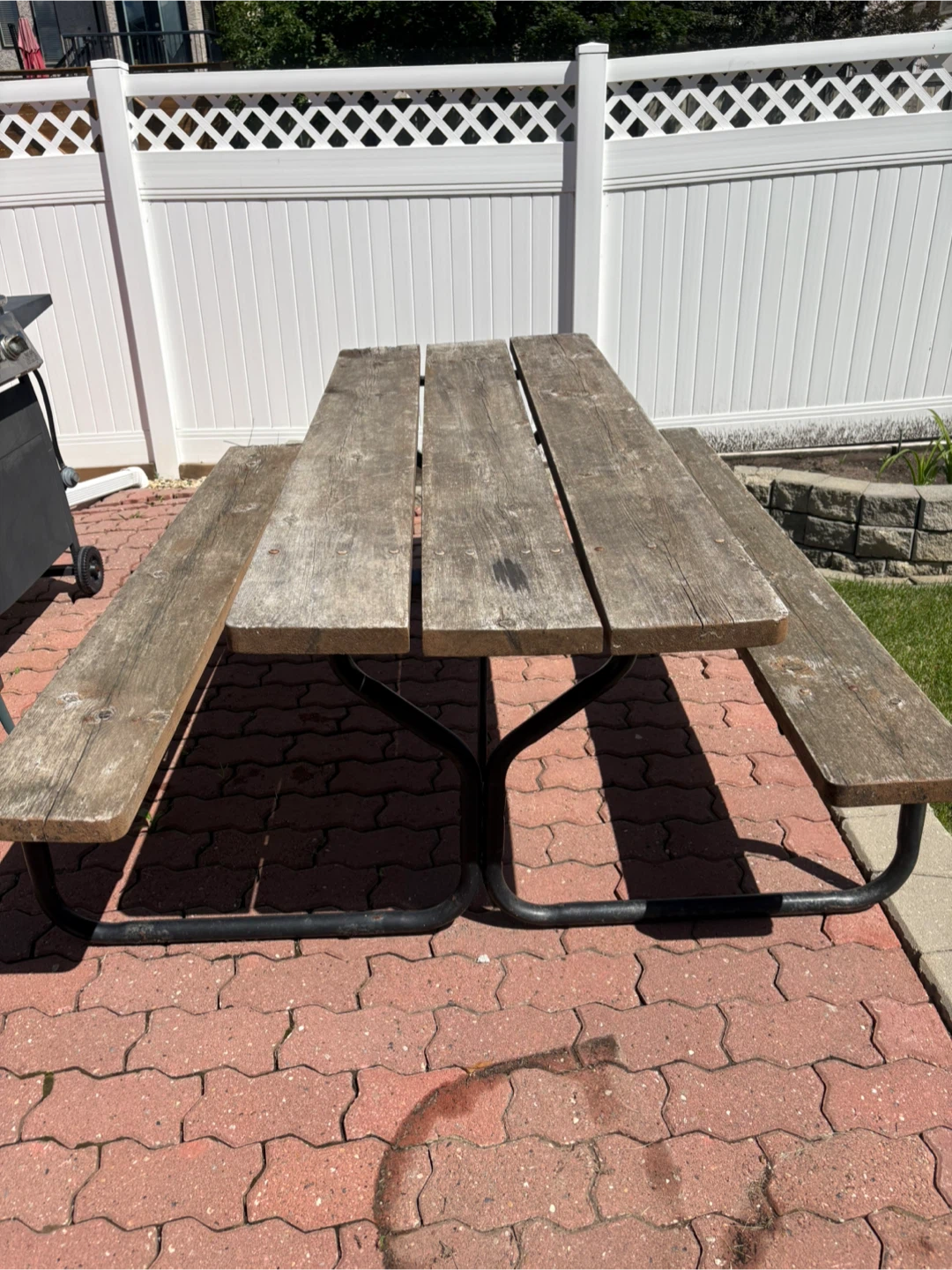 Wooden picnic table with metal frame - photo 2