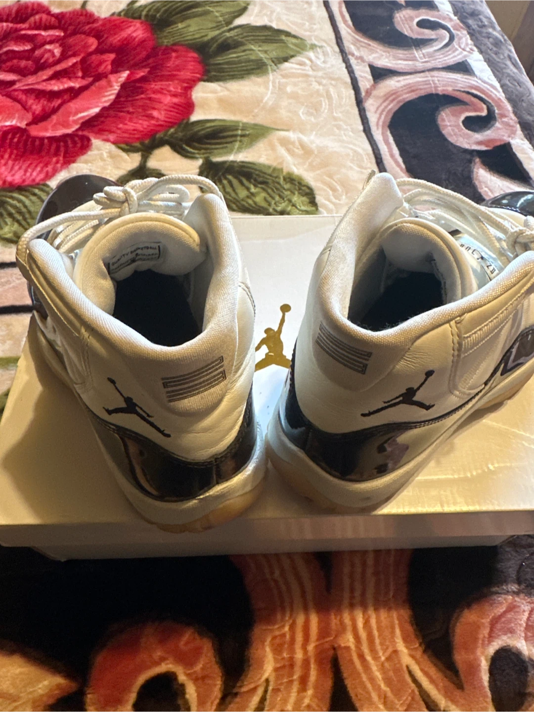 Air Jordan 11 "Neapolitan" - photo 4
