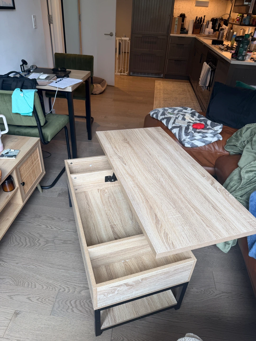 Coffee Table with Hydraulic Top - photo 2
