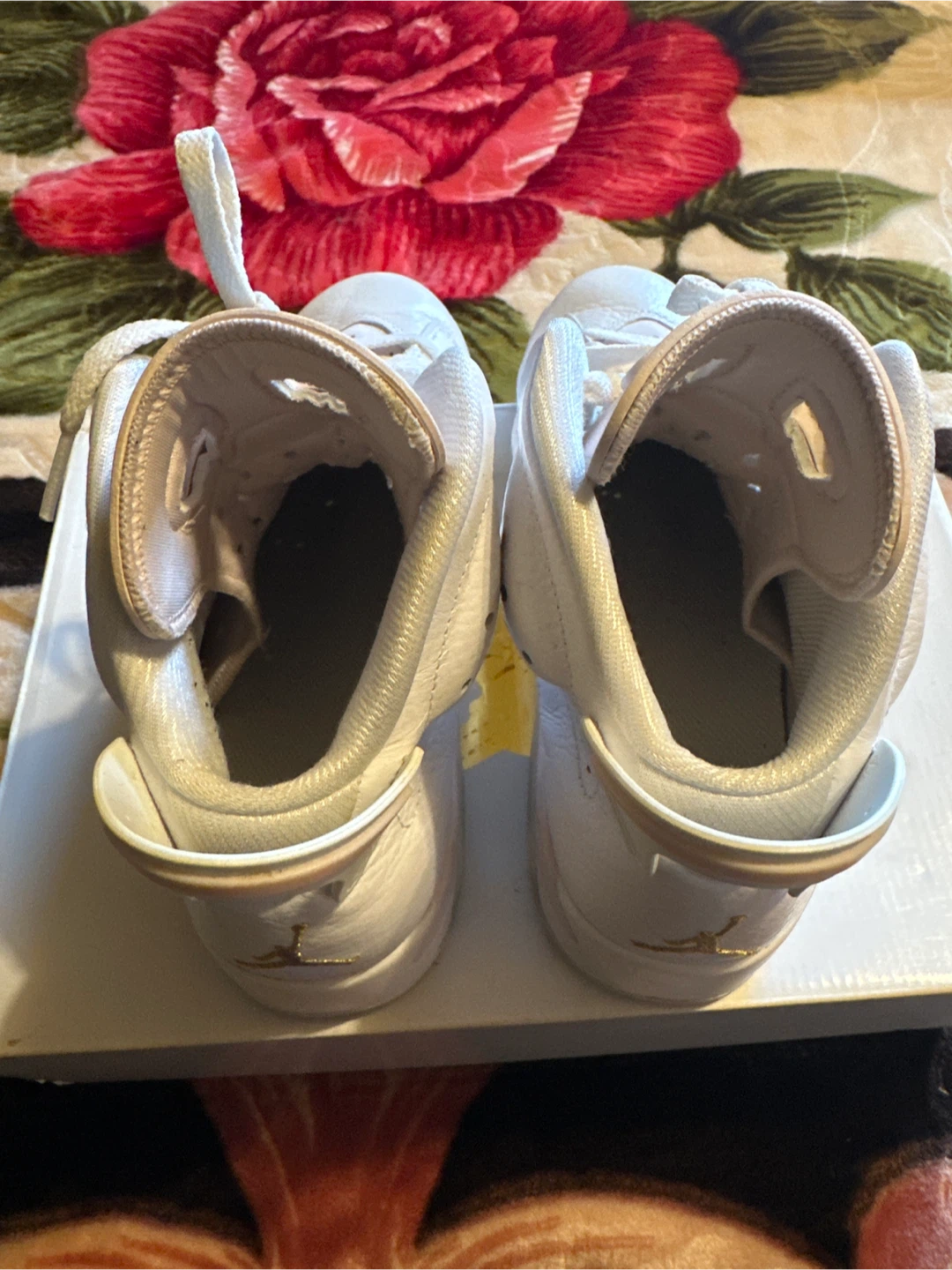 Air Jordan 6 " Gold Hoops" - photo 4