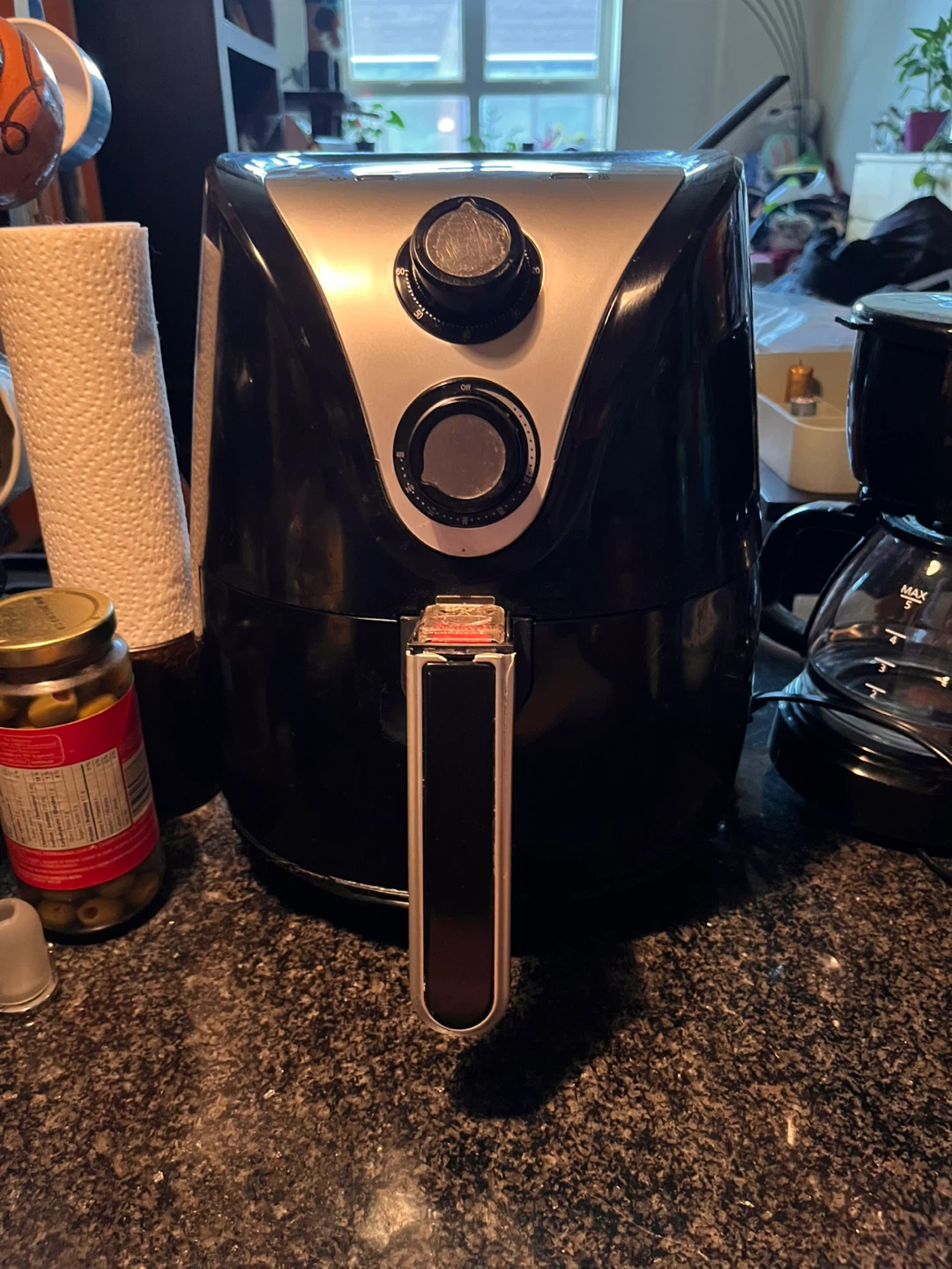 Insignia Air Fryer - 3.2L/3.4QT - Black - photo 3