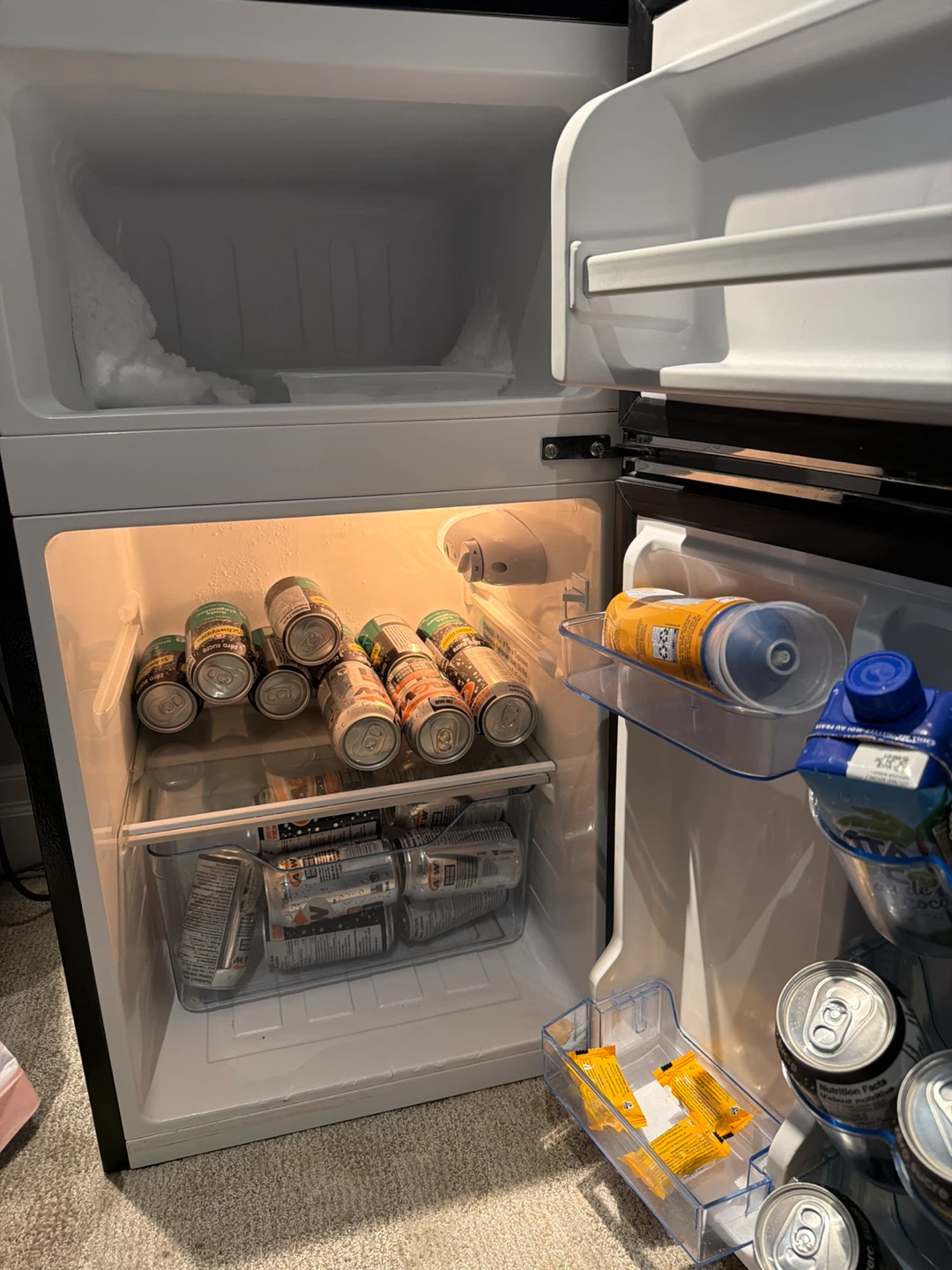 Frigidaire Retro Mini Fridge - Black