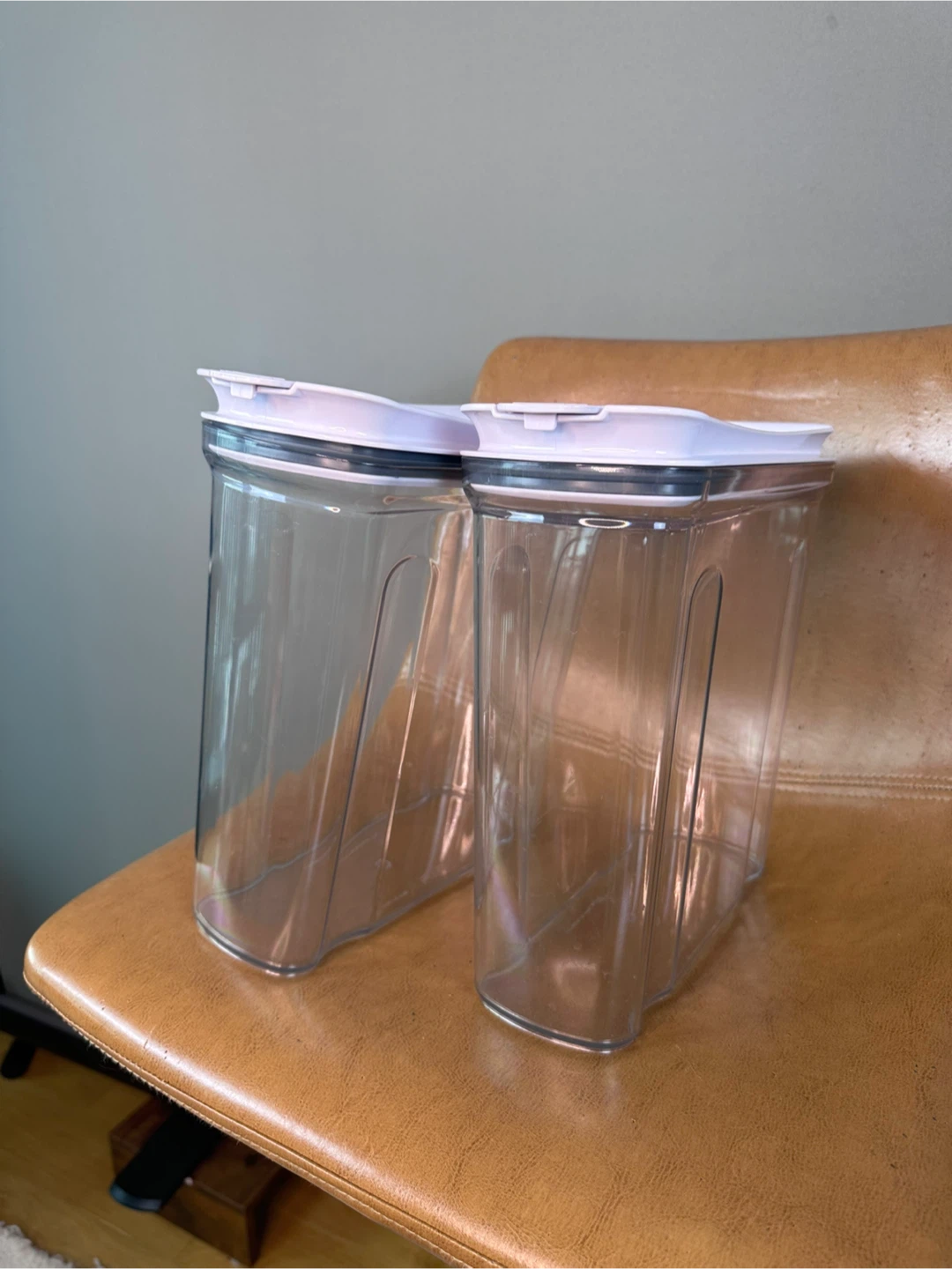 Airtight Food Storage Container (Tupperware) - photo 3