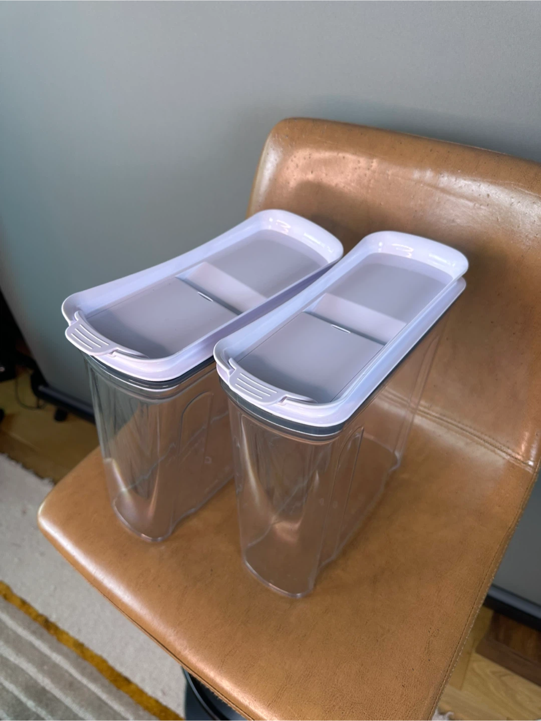 Airtight Food Storage Container (Tupperware) - photo 4