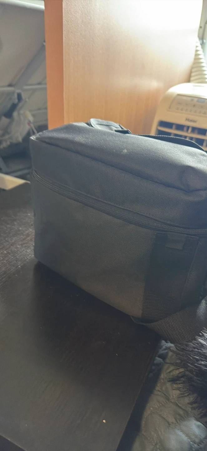 Drive Medical Vacu-Aide Suction Unit with Carry Bag - photo 2