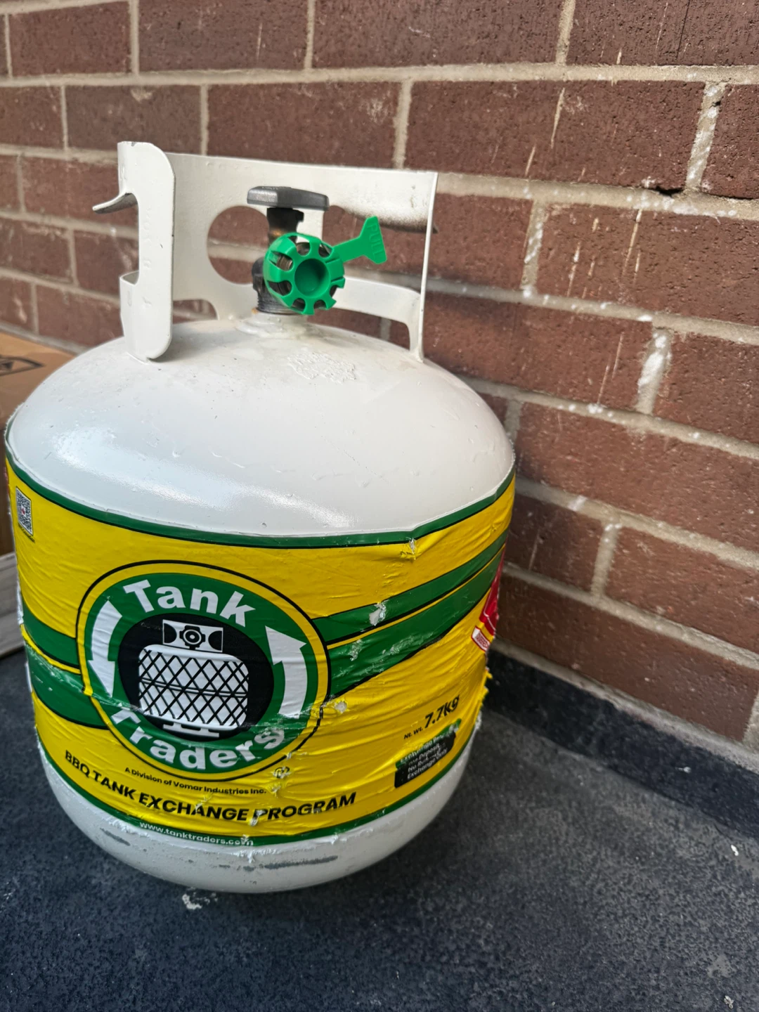 Tank Traders BBQ Tank Exchange Propane Tank - 7.7KG