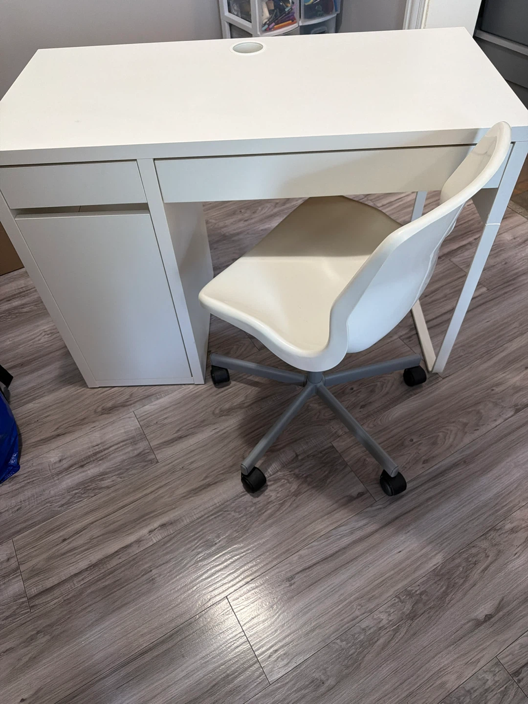 White Desk with Rolling Chair