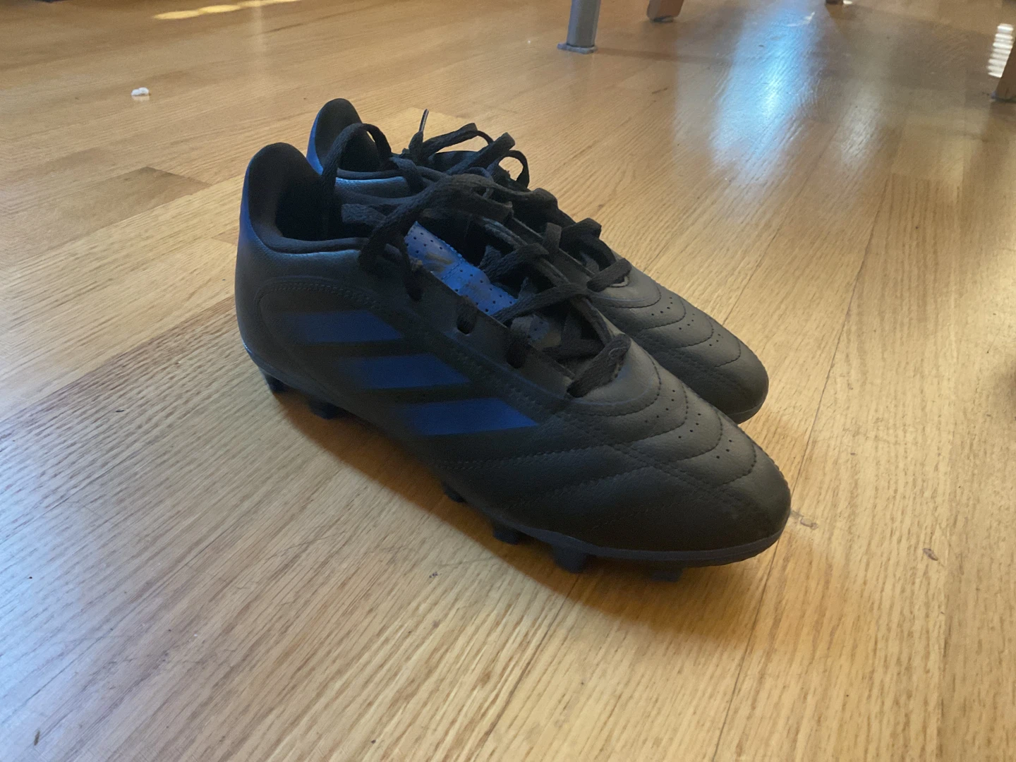 Adidas Soccer Cleats 10year olds