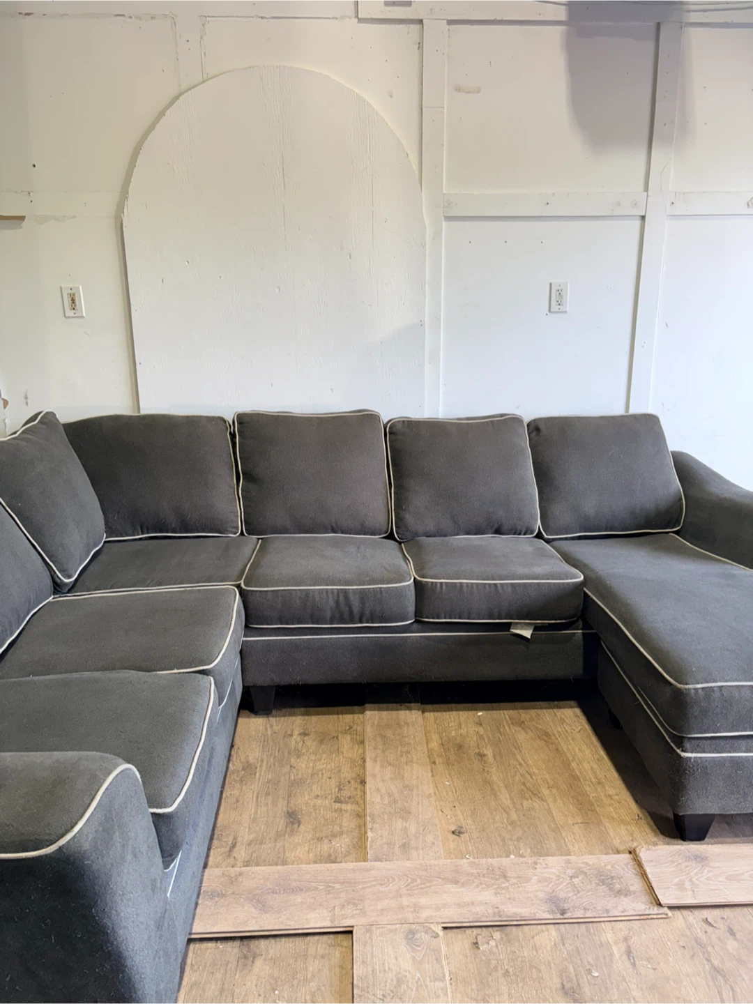 Charcoal Gray U-Shaped Sectional Sofa (we deliver)
