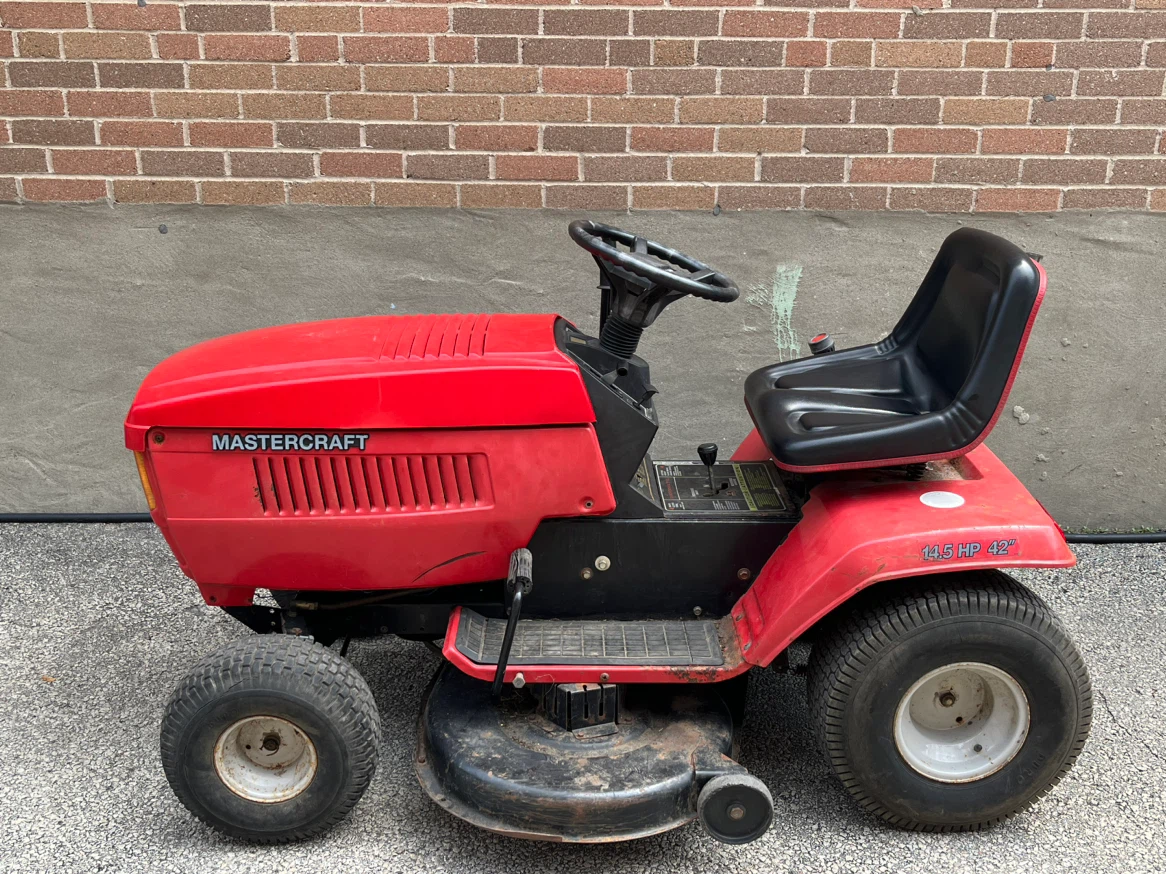 Mastercraft Riding Lawn Mower 14.5 HP